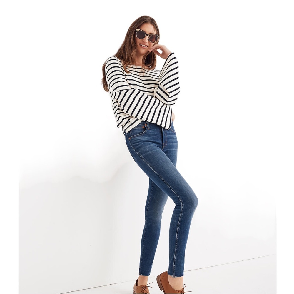 Madewell Skinny Jeans 9” High-Rise Skinn in Paloma Wash Raw Hem Size 26 E-1075